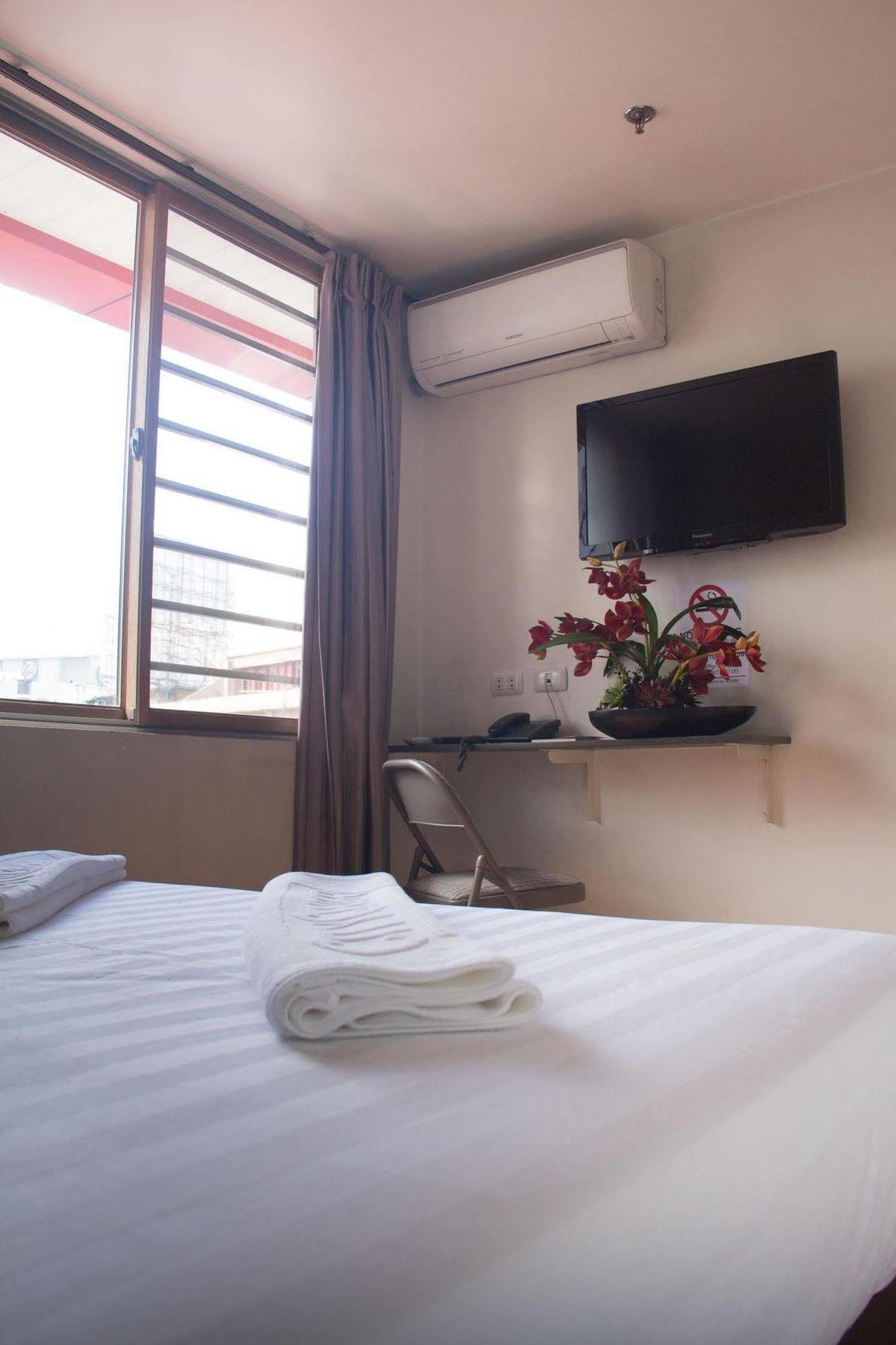 โรงแรมซิตี้เซ็นเตอร์ Baguio City ภายนอก รูปภาพ